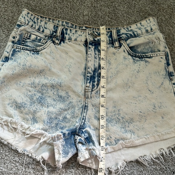 Blue notes acid was Jean shorts - women size 29 - Picture 4 of 4